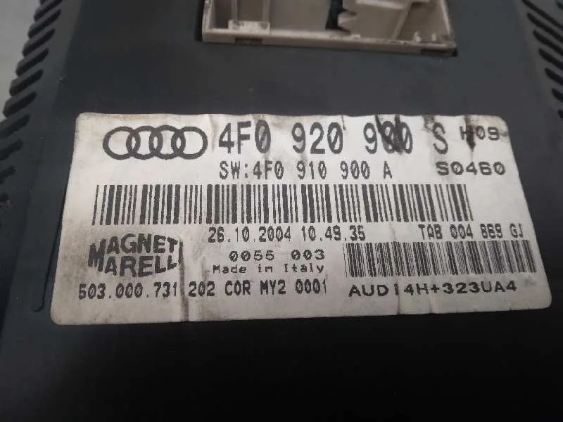 Cuadro Instrumentos para Audi A6 Berlina (4F2)