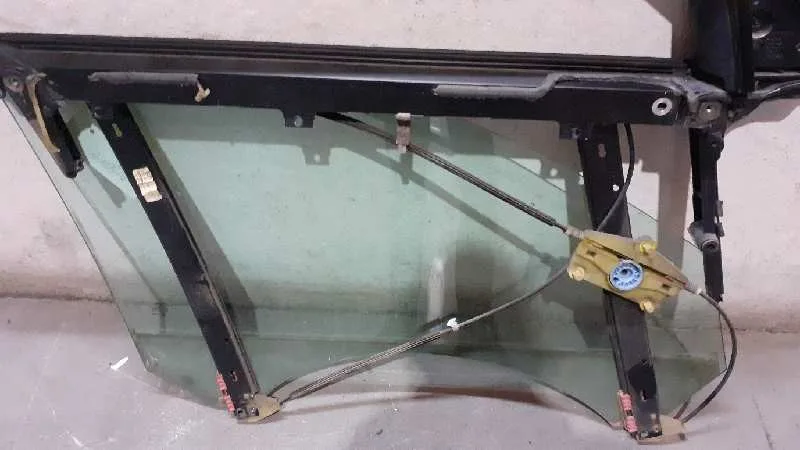 Elevalunas Delantero Izquierdo para Audi A6 Berlina (4F2)