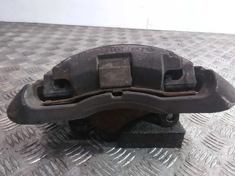Pinza Freno Delantera Derecha para Audi A6 Berlina (4F2)