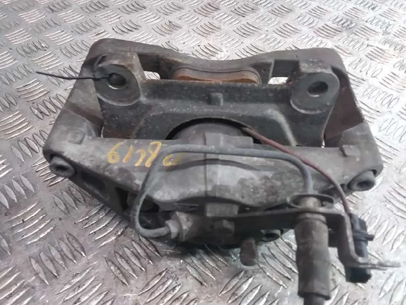 Pinza Freno Delantera Derecha para Audi A6 Berlina (4F2)