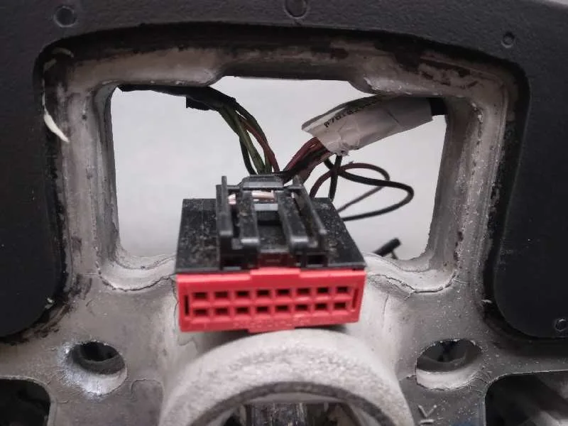 Volante para Ford Kuga (Cbs)