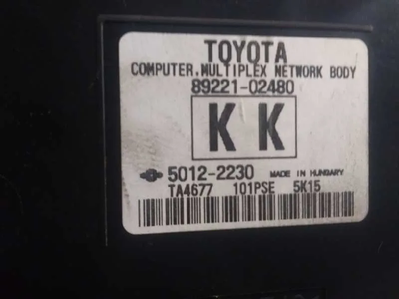 Caja Reles / Fusibles para Toyota Auris