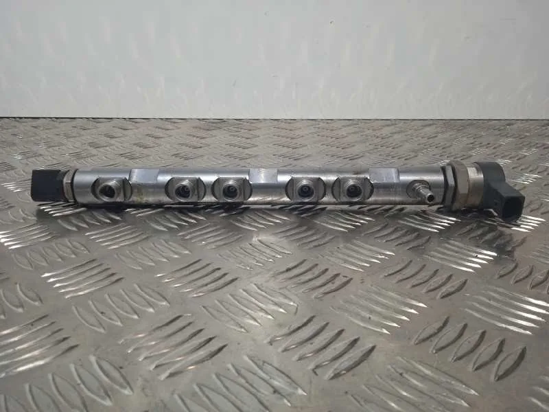 Rampa Inyectora para Bmw Serie 1 Berlina (E81/E87)