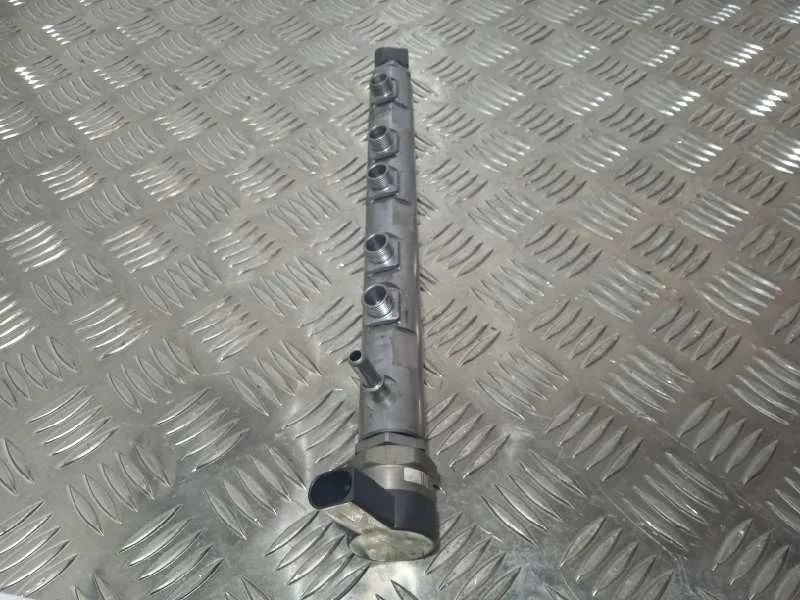 Rampa Inyectora para Bmw Serie 1 Berlina (E81/E87)
