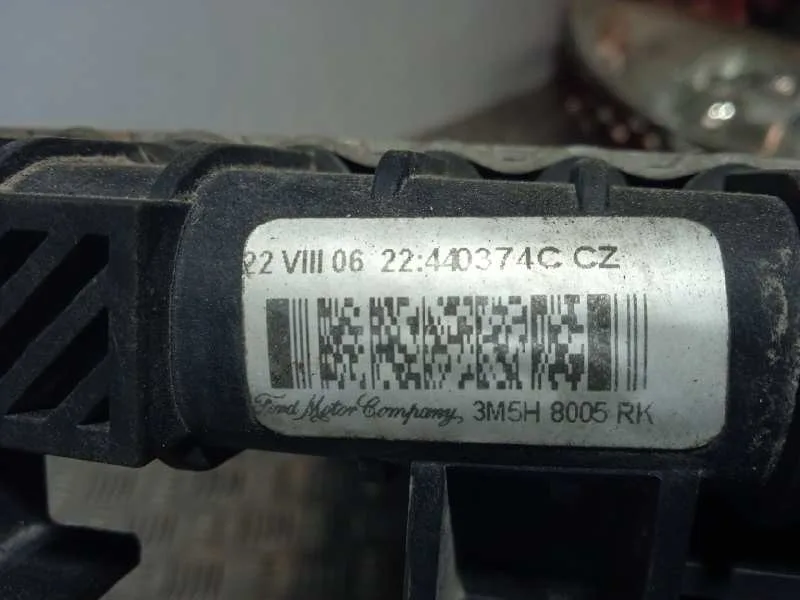 Radiador Agua para Ford Focus Berlina (Cap)