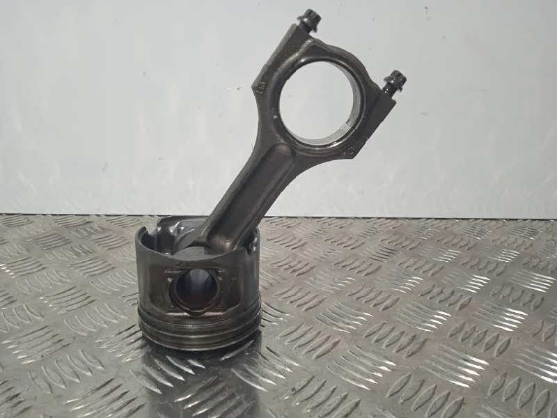 Piston para Bmw Serie 1 Berlina (E81/E87)