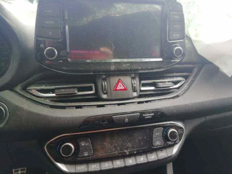 Sistema Audio / Radio Cd para Hyundai I30 (Pd)