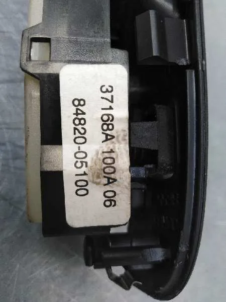 Mando Elevalunas Delantero Izquierdo para Toyota Avensis Berlina (T25)