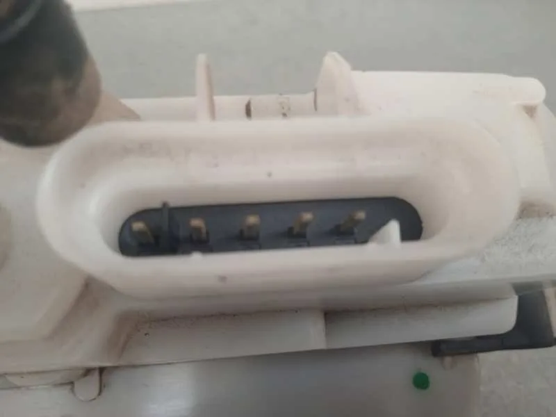 Cerradura Puerta Delantera Izquierda para Citroën C3
