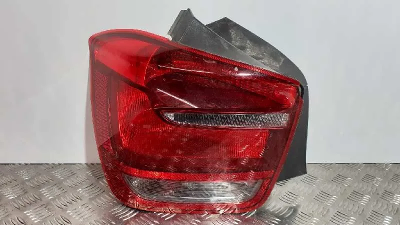 Piloto Trasero Izquierdo para Bmw Serie 1 Lim. (F20)