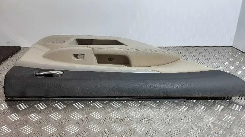 Guarnecido Puerta Trasera Izquierda para Subaru Legacy Lim. B14