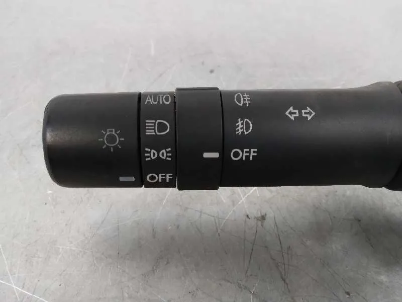 Mando Luces para Subaru Legacy Lim. B14