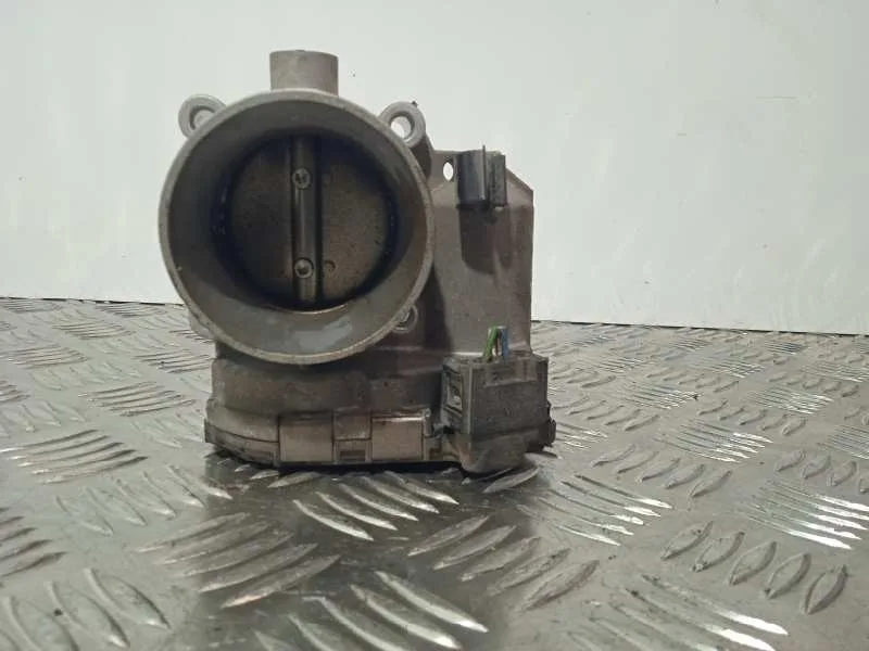 Caja Mariposa para Alfa Romeo 147 (190)