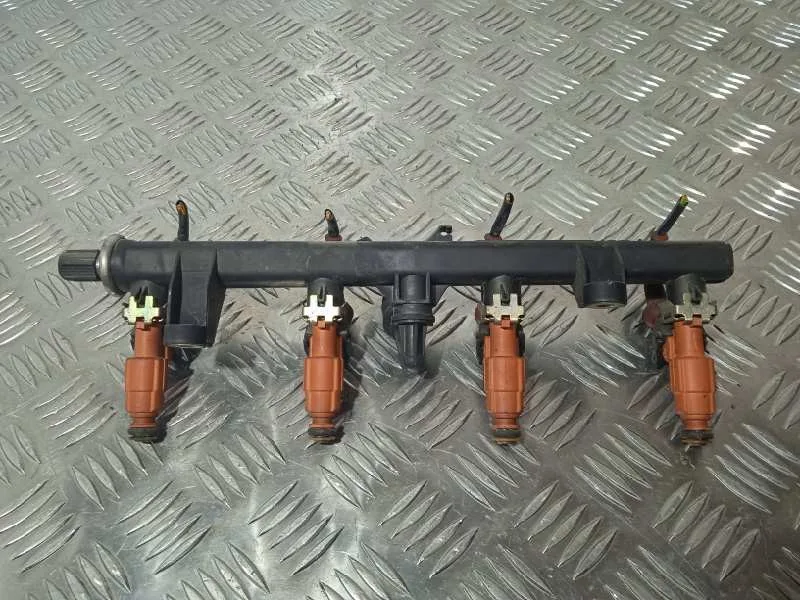 Rampa Inyectora para Alfa Romeo 147 (190)