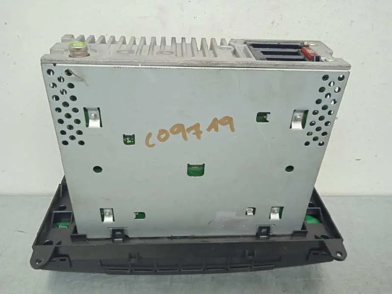 Sistema Audio / Radio Cd para Mercedes-Benz Sprinterii Caja Cerrada (Desde 01.06)