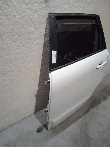 Puerta Trasera Izquierda para Renault Scenic Iii