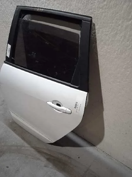 Puerta Trasera Izquierda para Renault Scenic Iii