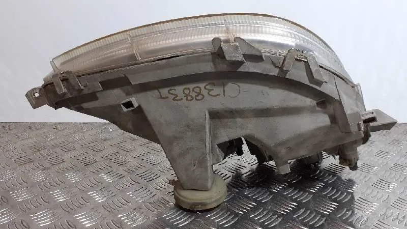 Faro Izquierdo para Mercedes-Benz Clase A (W168)