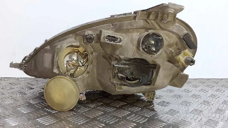 Faro Derecho para Mercedes-Benz Clase A (W168)