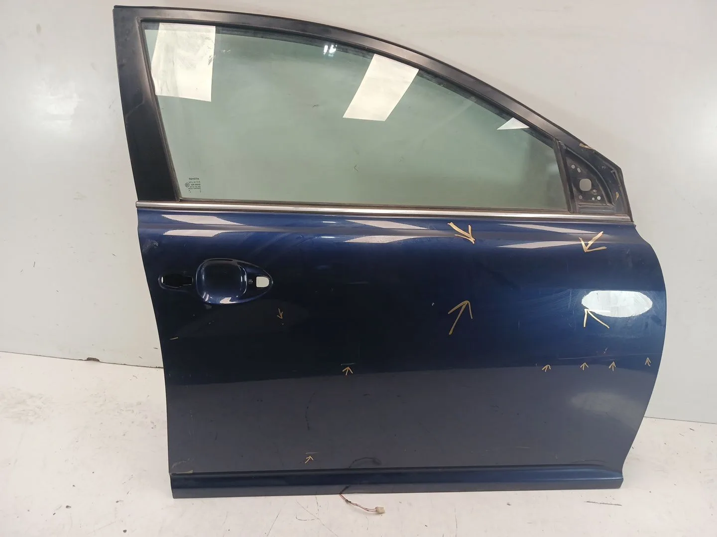 Puerta Delantera Derecha para Toyota Avensis Berlina (T25)