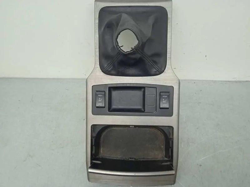 Consola Central para Subaru Legacy Lim. B14