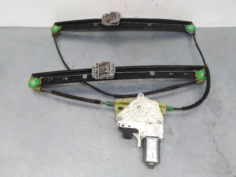 Elevalunas Delantero Derecho para Audi Q7 (4L)
