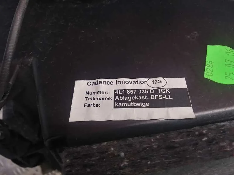 Guantera para Audi Q7 (4L)