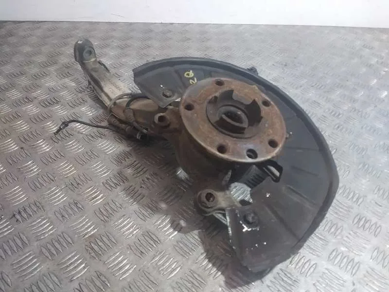 Mangueta Delantera Izquierda para Audi Q7 (4L)
