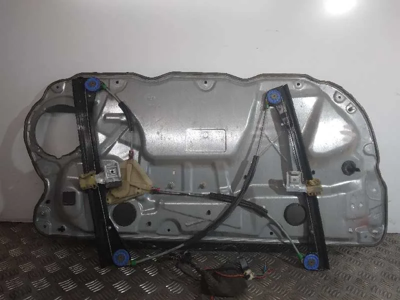 Elevalunas Delantero Derecho para Volkswagen Polo (9N3)