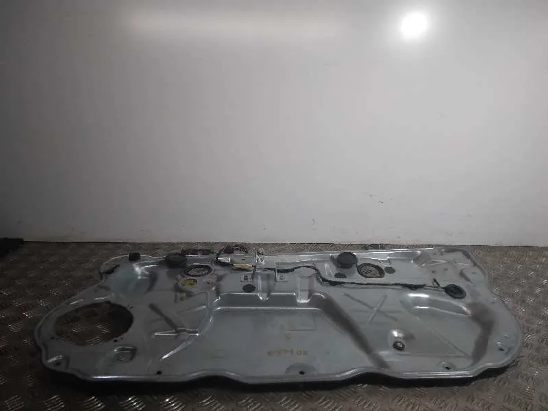 Elevalunas Delantero Derecho para Volkswagen Polo (9N3)
