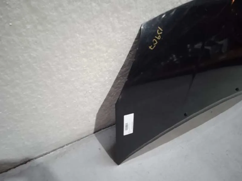 Capot para Toyota Corolla Verso (R1)