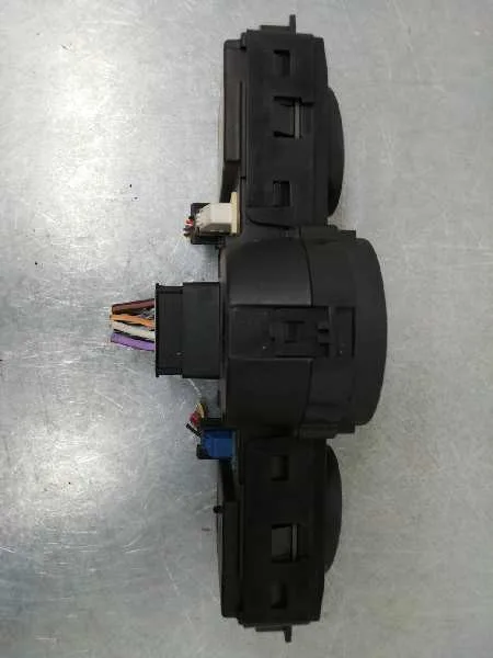 Mando Climatizador para Renault Megane Ii Berlina 5P