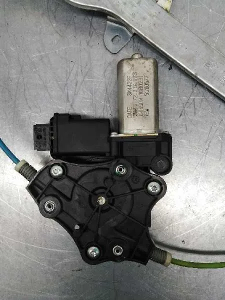 Elevalunas Delantero Izquierdo para Opel Corsa D