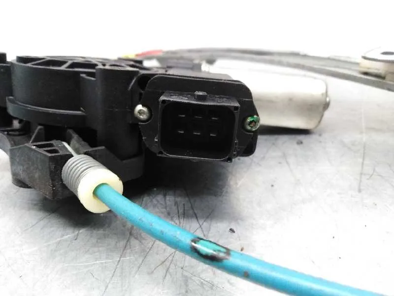 Elevalunas Delantero Izquierdo para Opel Corsa D