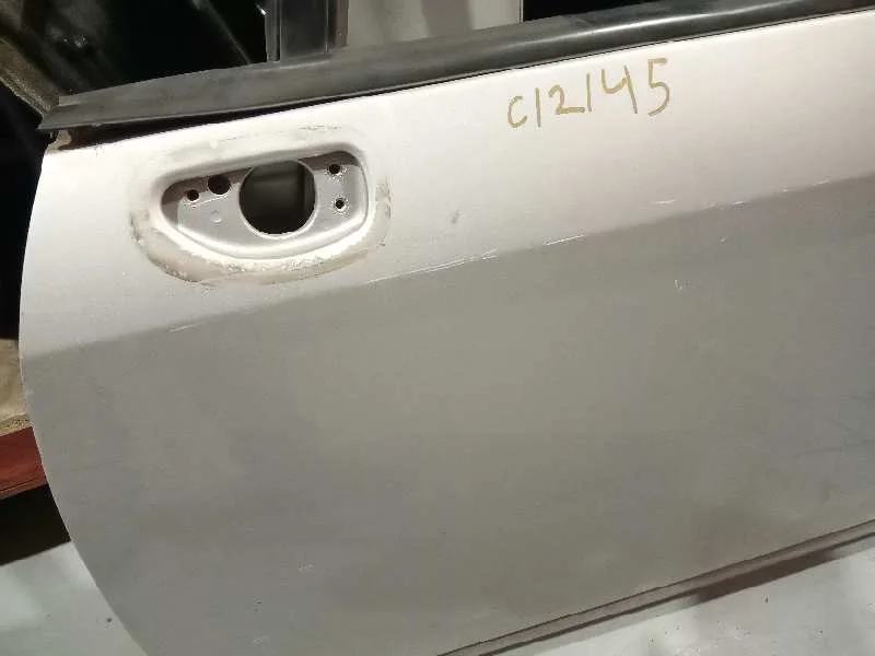 Puerta Delantera Izquierda para Kia Carens (Un)