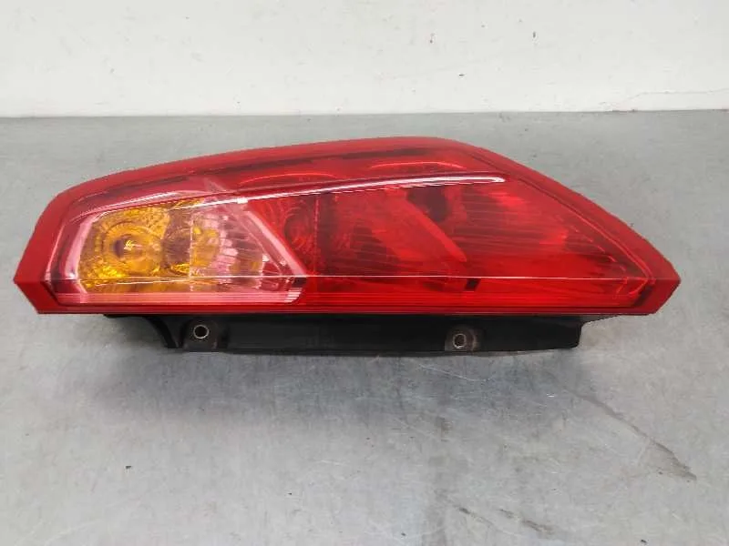 Piloto Trasero Derecho para Fiat Grande Punto (199)