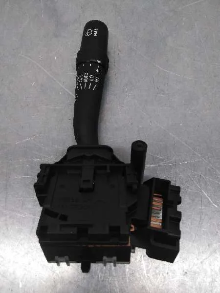 Mando Limpia para Toyota Avensis Berlina (T25)