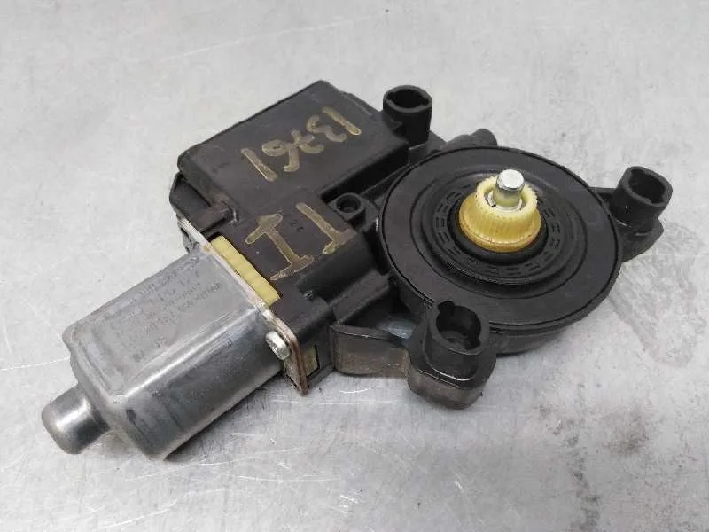 Motor Elevalunas Trasero Izquierdo para Volkswagen Polo (6R1)