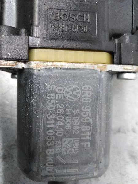 Motor Elevalunas Trasero Izquierdo para Volkswagen Polo (6R1)