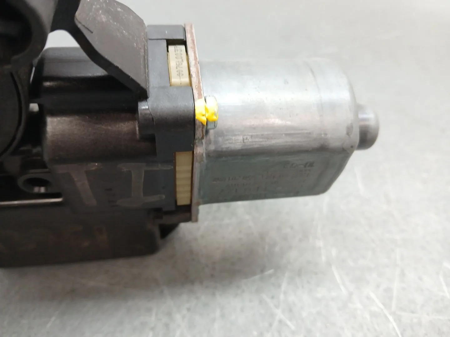 Motor Elevalunas Trasero Izquierdo para Volkswagen Polo (6R1)