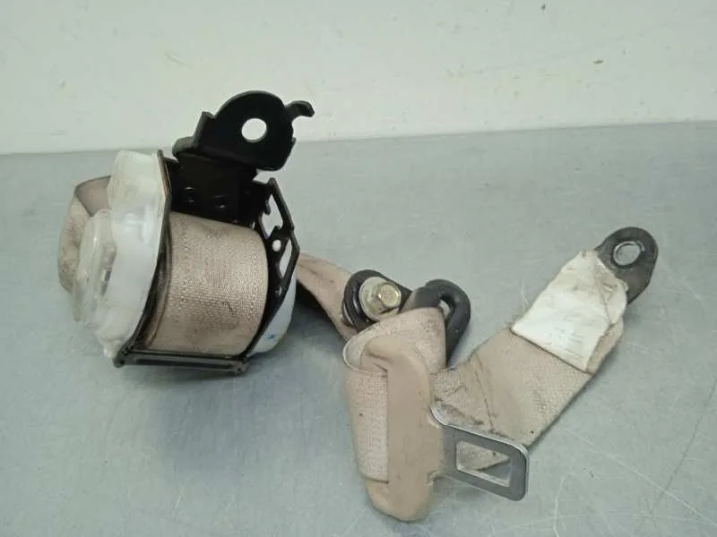 Cinturon Seguridad Trasero Izquierdo para Subaru Legacy Lim. B14