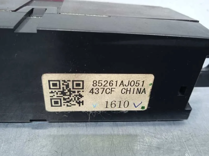 Display para Subaru Legacy Lim. B14