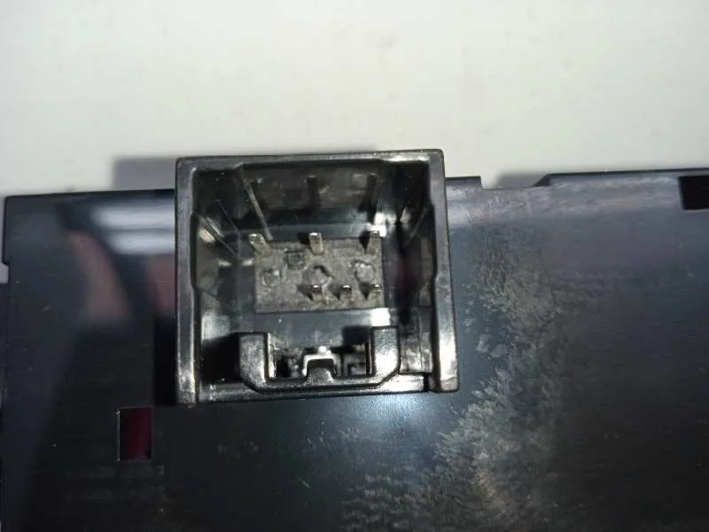 Display para Subaru Legacy Lim. B14