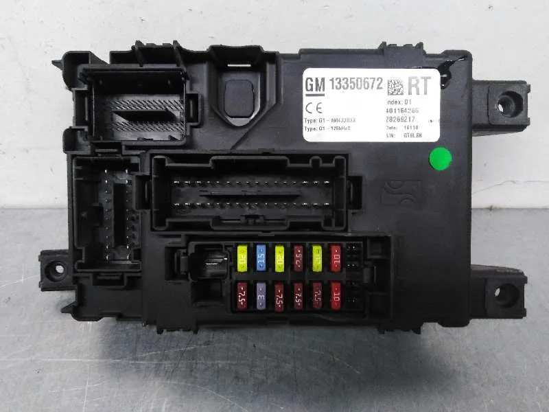 Caja Reles / Fusibles para Opel Corsa D