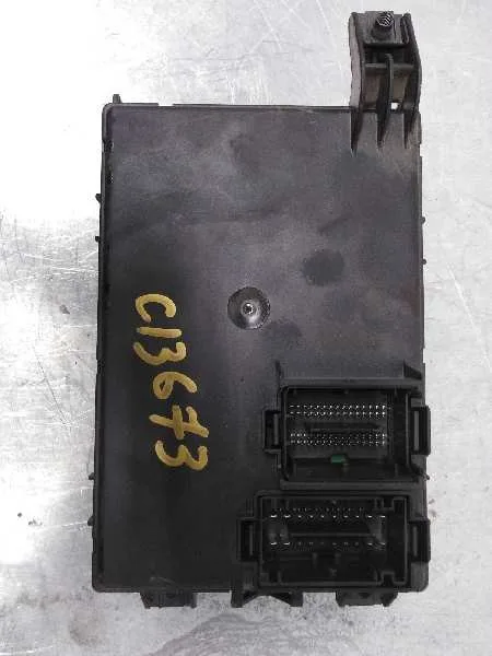 Caja Reles / Fusibles para Opel Corsa D
