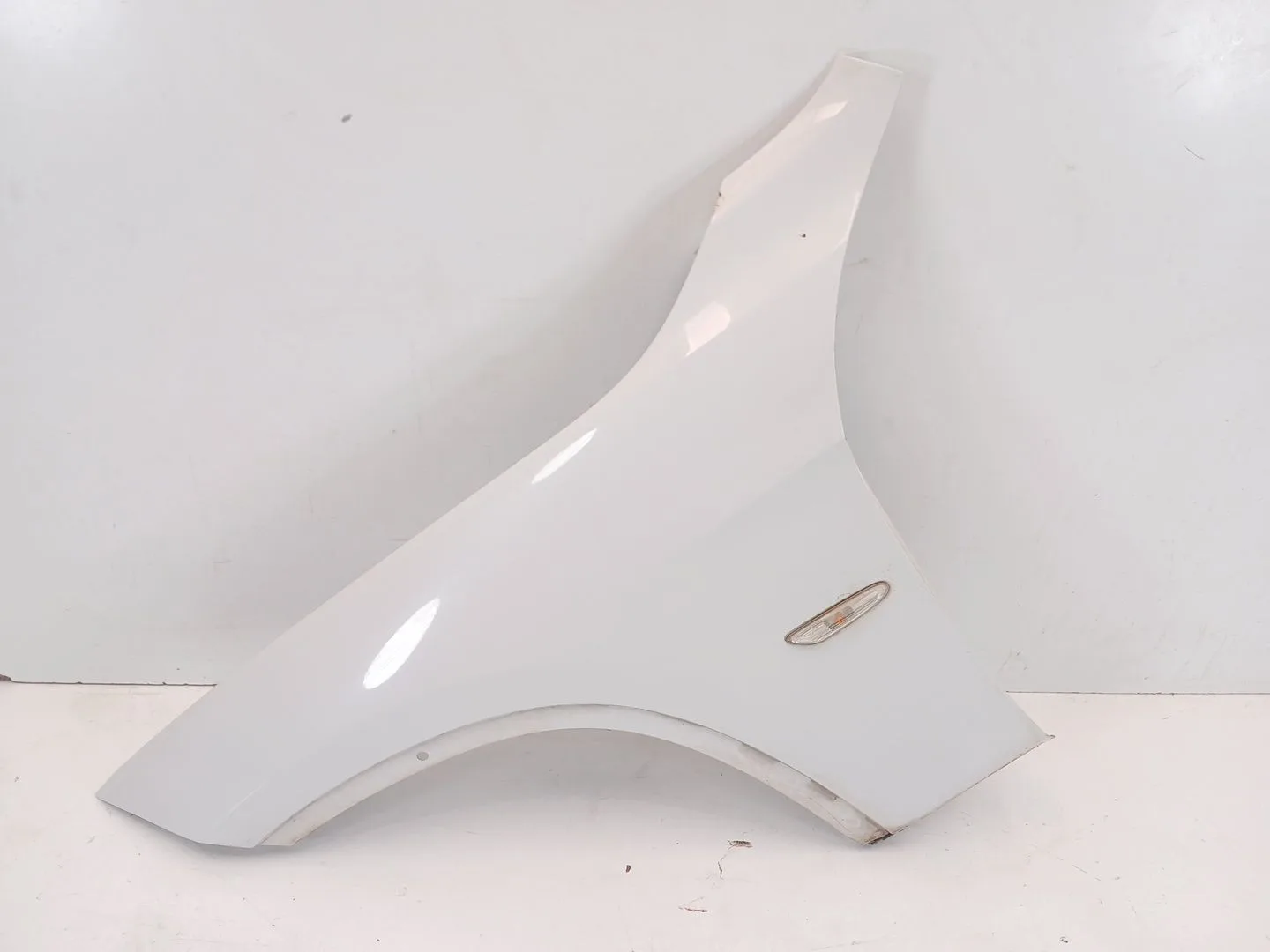 Aleta Delantera Izquierda para Bmw X1 (E84)