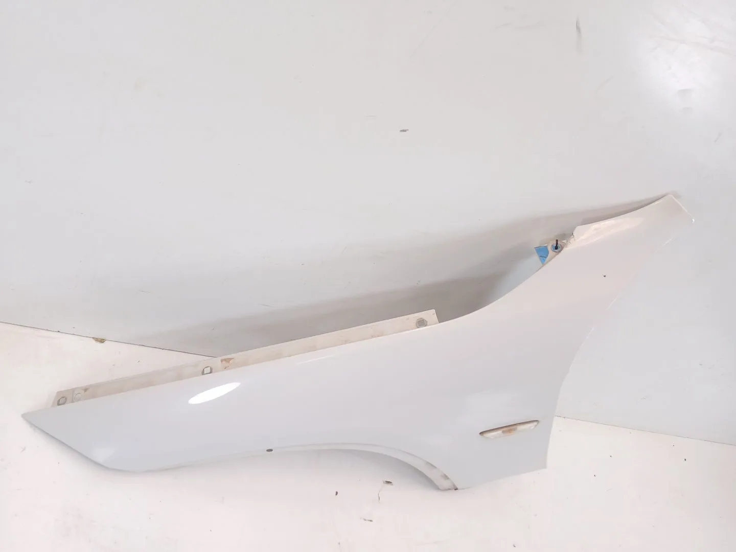 Aleta Delantera Izquierda para Bmw X1 (E84)