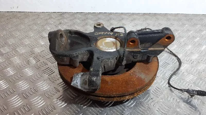 Mangueta Delantera Izquierda para Mercedes-Benz Sprinterii Caja Cerrada (Desde 01.06)