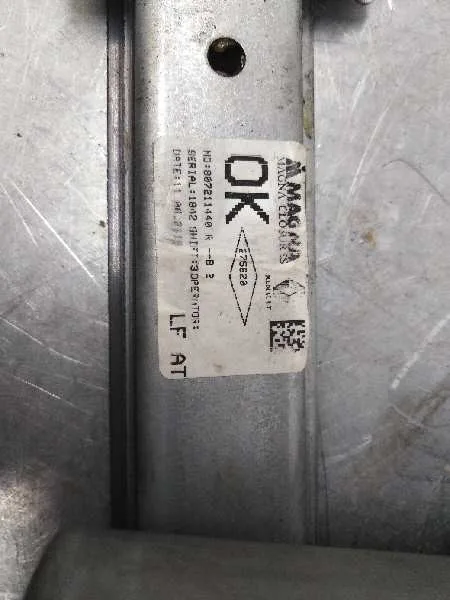 Elevalunas Delantero Izquierdo para Dacia Sandero