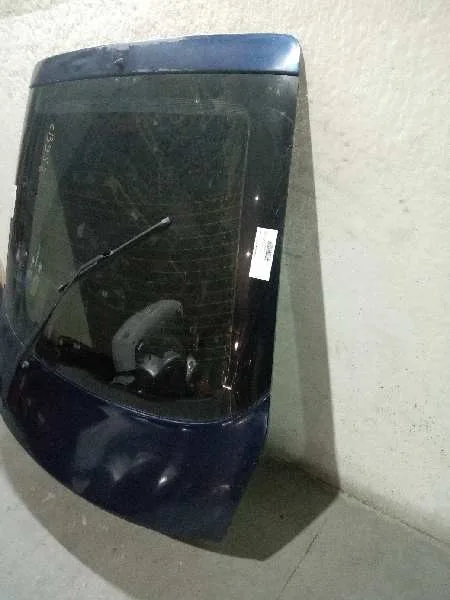 Porton Trasero para Hyundai Coupe (Gk)